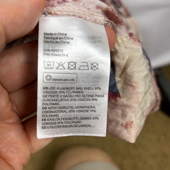 H&M Women's Romantic Floral Watercolor Maxi Dress Tiered Sz L Wedding Guest - Picture 10 of 14